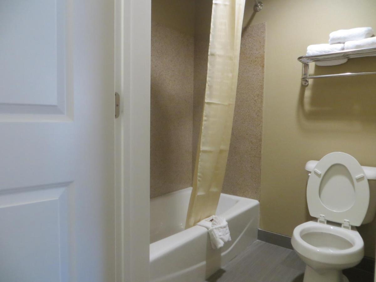 Garden Inn & Suites Little Rock Room photo